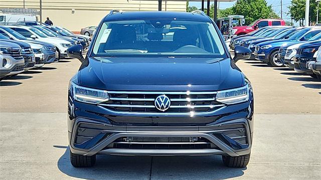 new 2024 Volkswagen Tiguan car, priced at $31,992