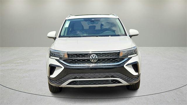 new 2024 Volkswagen Taos car, priced at $29,086