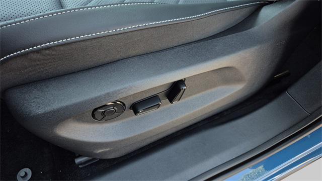 new 2025 Volkswagen Tiguan car, priced at $31,931