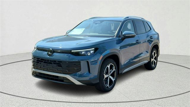 new 2025 Volkswagen Tiguan car, priced at $31,931