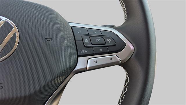 new 2025 Volkswagen Tiguan car, priced at $31,931