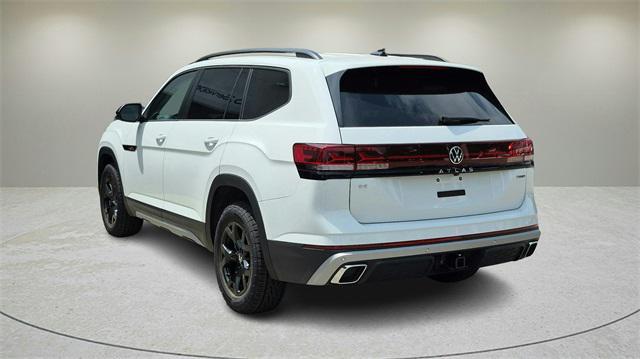 new 2025 Volkswagen Atlas car, priced at $45,576