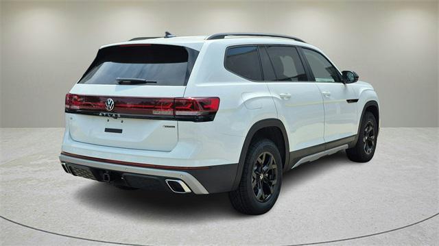 new 2025 Volkswagen Atlas car, priced at $45,576