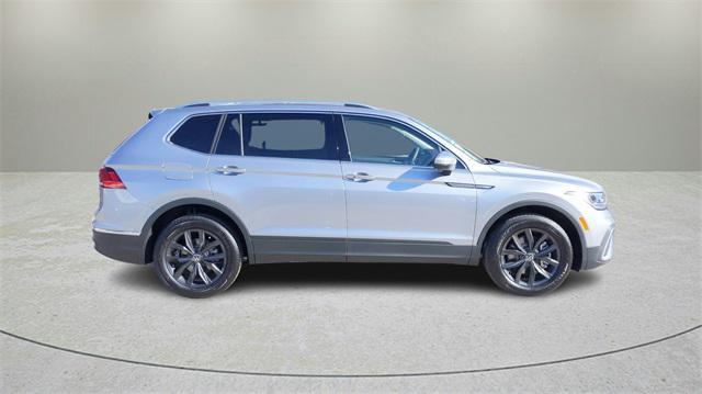 new 2024 Volkswagen Tiguan car, priced at $30,460