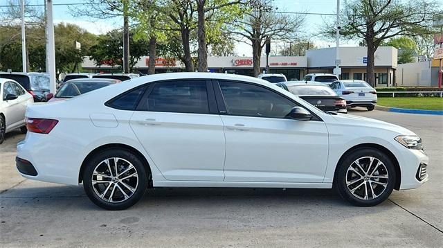 new 2024 Volkswagen Jetta car, priced at $23,364