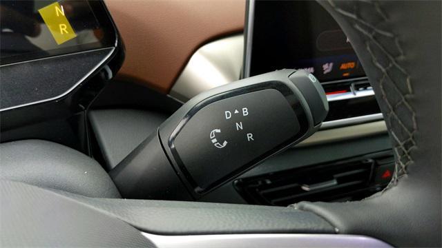 new 2025 Volkswagen ID.4 car, priced at $38,699