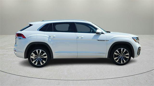 used 2022 Volkswagen Atlas Cross Sport car, priced at $35,999