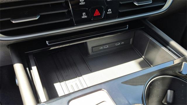 new 2025 Volkswagen Atlas car, priced at $52,356