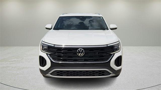 used 2025 Volkswagen Atlas Cross Sport car, priced at $37,999