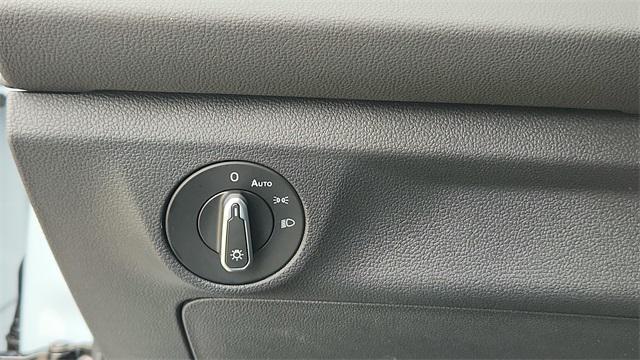 new 2025 Volkswagen Jetta car, priced at $23,499