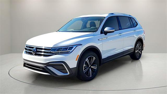 new 2024 Volkswagen Tiguan car, priced at $33,424