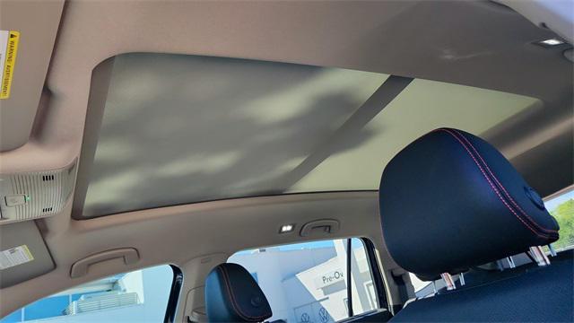 new 2025 Volkswagen Atlas car, priced at $44,999