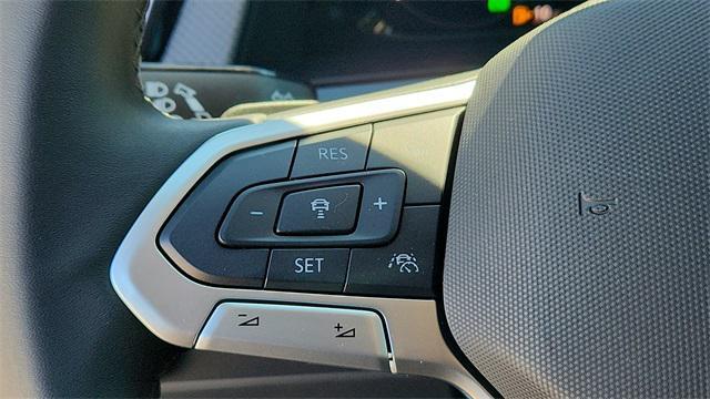 new 2025 Volkswagen Atlas car, priced at $44,999