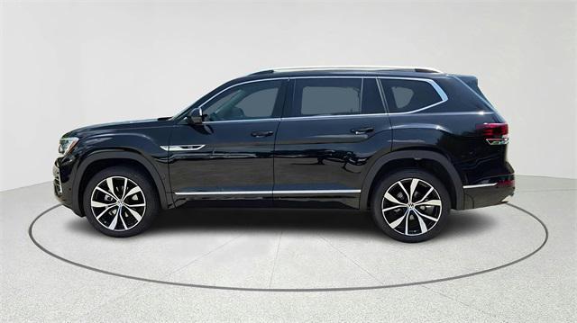 new 2025 Volkswagen Atlas car, priced at $52,356