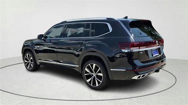 new 2025 Volkswagen Atlas car, priced at $52,356