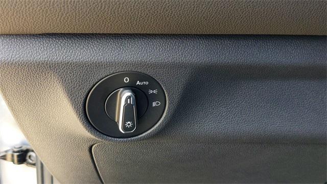 new 2025 Volkswagen Jetta car, priced at $23,499