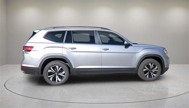 new 2025 Volkswagen Atlas car, priced at $34,818