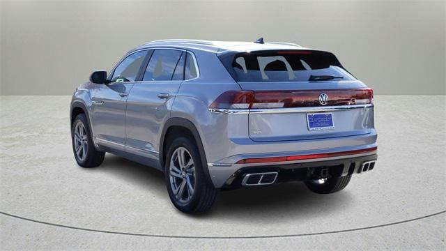 new 2024 Volkswagen Atlas Cross Sport car