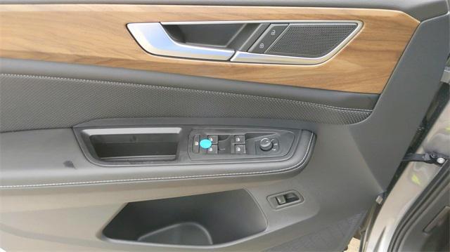 new 2024 Volkswagen Atlas car, priced at $37,899
