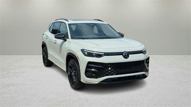 new 2025 Volkswagen Tiguan car, priced at $39,376