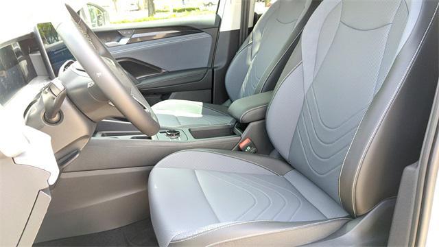 new 2025 Volkswagen Tiguan car, priced at $33,550