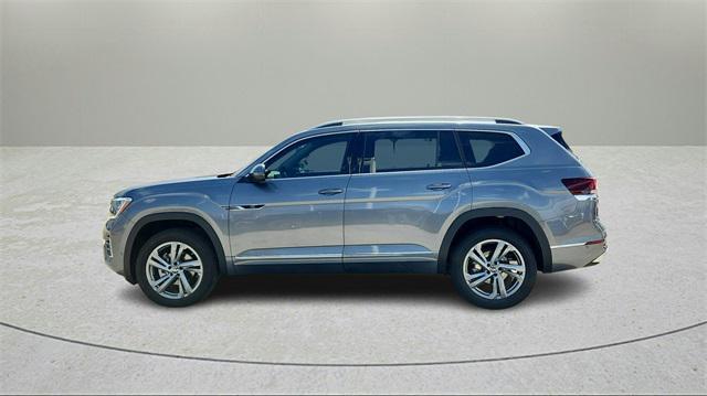 new 2025 Volkswagen Atlas car, priced at $49,999