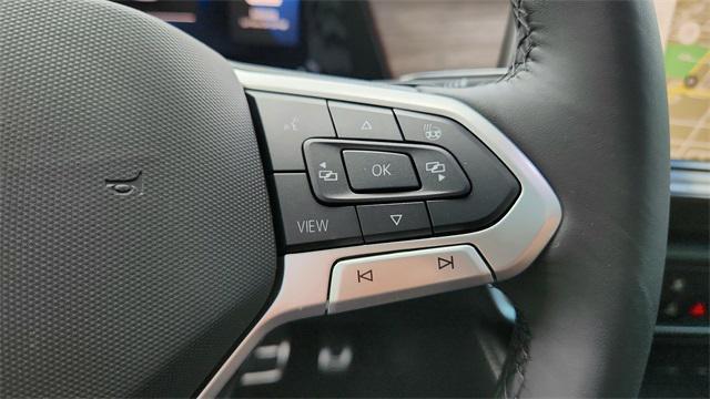 new 2025 Volkswagen Atlas car, priced at $49,999