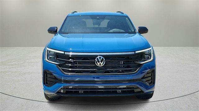 new 2025 Volkswagen Atlas Cross Sport car, priced at $47,999