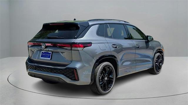 new 2025 Volkswagen Tiguan car, priced at $38,636