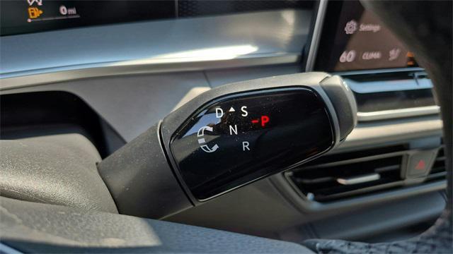 new 2025 Volkswagen Tiguan car, priced at $38,636