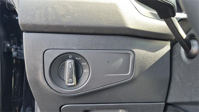 used 2021 Volkswagen Tiguan car, priced at $17,499