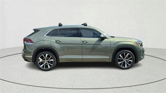 new 2026 Volkswagen Atlas Cross Sport car