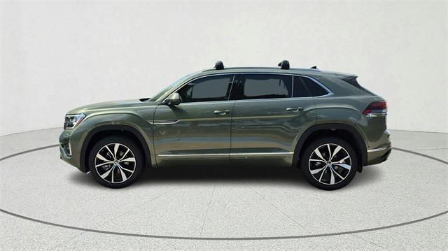 new 2026 Volkswagen Atlas Cross Sport car