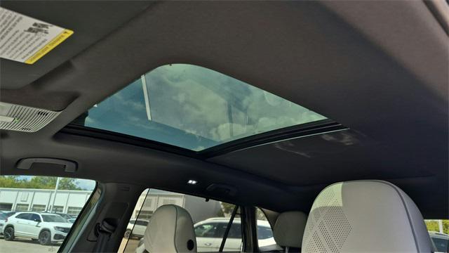 new 2026 Volkswagen Atlas Cross Sport car