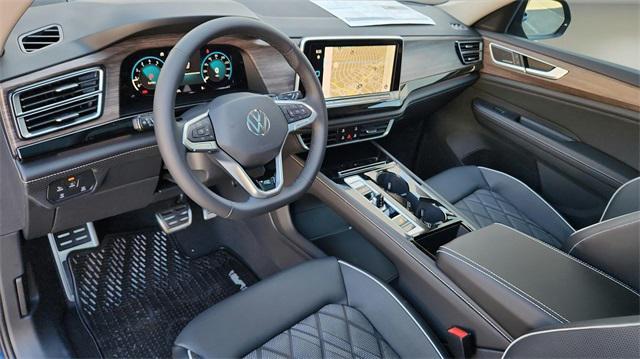 new 2025 Volkswagen Atlas car, priced at $51,738