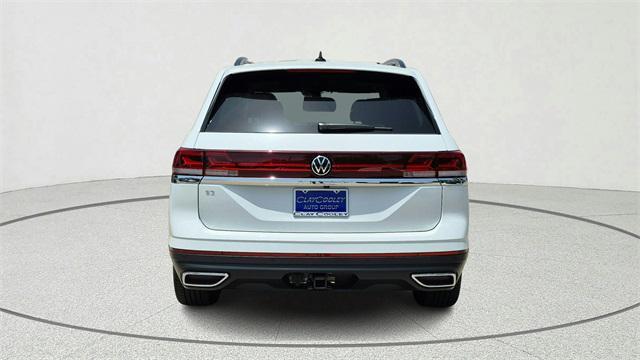 new 2025 Volkswagen Atlas car, priced at $39,694