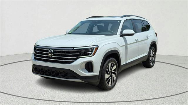 new 2025 Volkswagen Atlas car, priced at $39,694