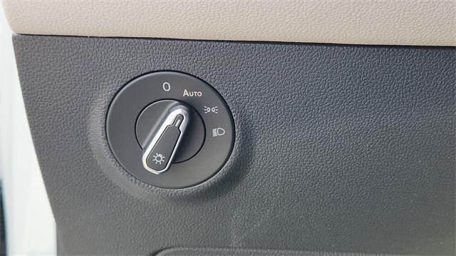 new 2025 Volkswagen Taos car, priced at $27,094