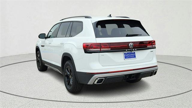 new 2025 Volkswagen Atlas car, priced at $48,999