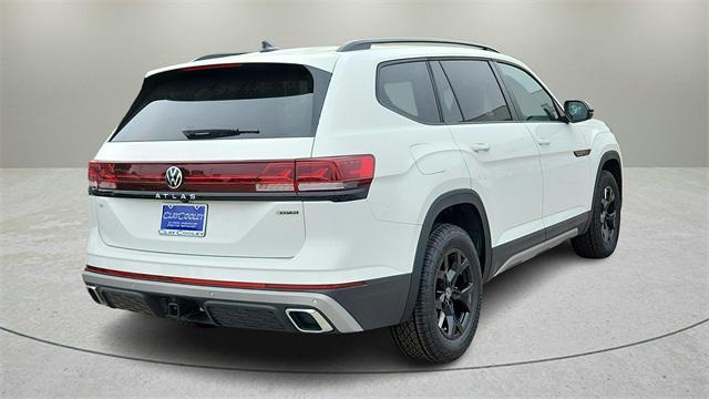 new 2025 Volkswagen Atlas car, priced at $44,999
