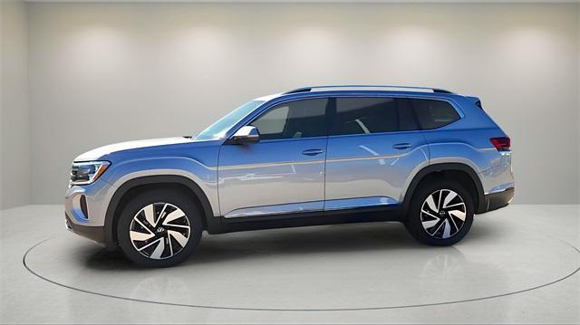 new 2025 Volkswagen Atlas car, priced at $47,072