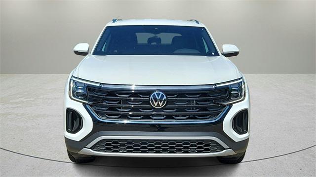new 2025 Volkswagen Atlas Cross Sport car, priced at $35,499