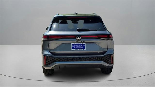 new 2025 Volkswagen Tiguan car, priced at $39,376