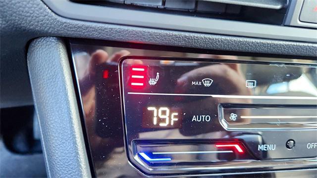 new 2025 Volkswagen Jetta car, priced at $27,120