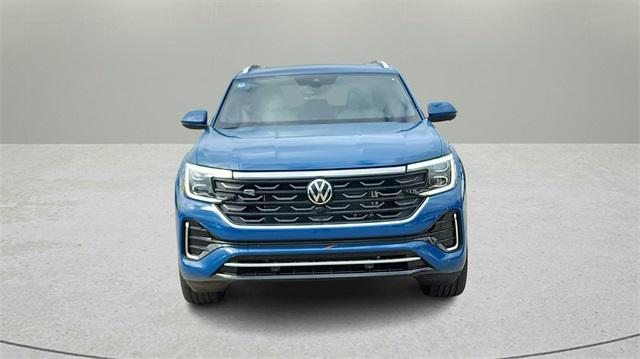 new 2025 Volkswagen Atlas Cross Sport car, priced at $52,762