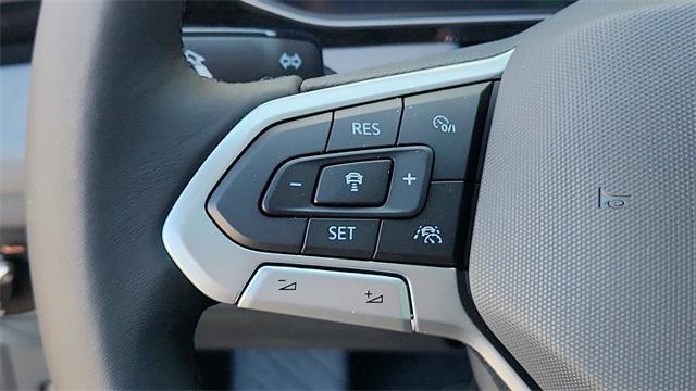 new 2025 Volkswagen Jetta car, priced at $26,262