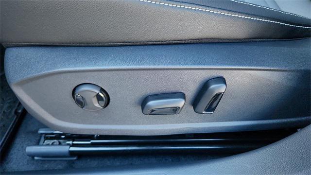 new 2025 Volkswagen Jetta car, priced at $26,262