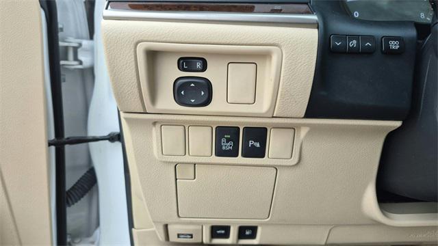 used 2015 Lexus ES 350 car, priced at $20,999