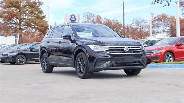 new 2024 Volkswagen Tiguan car, priced at $31,079