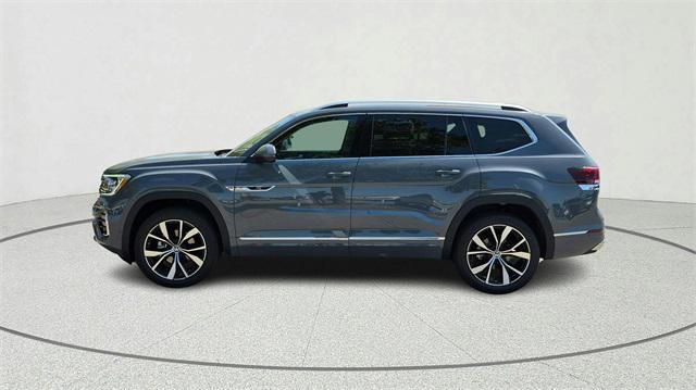 new 2025 Volkswagen Atlas car, priced at $52,811